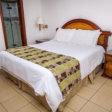 Hotel Casa Laureles Medellín Exteriör bild