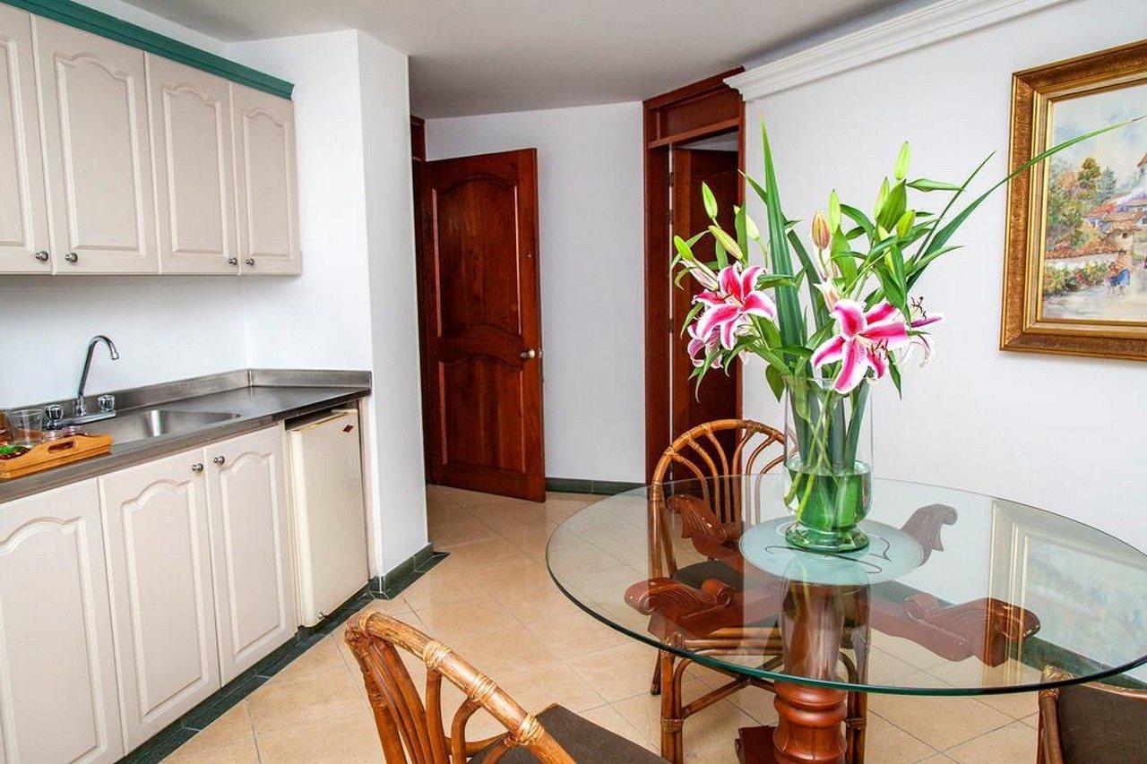 Hotel Casa Laureles Medellín Exteriör bild