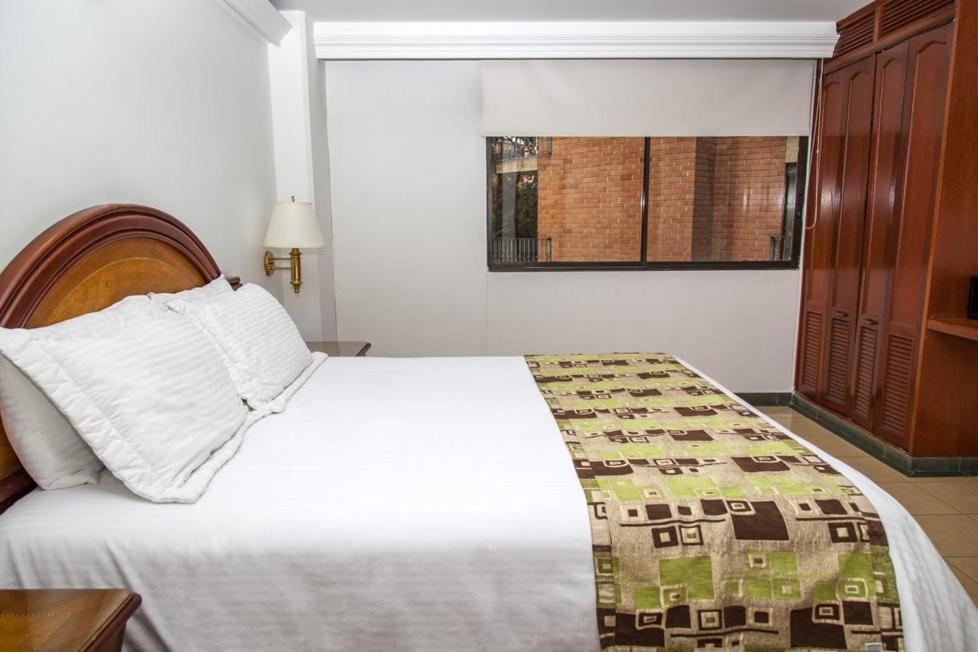 Hotel Casa Laureles Medellín Exteriör bild