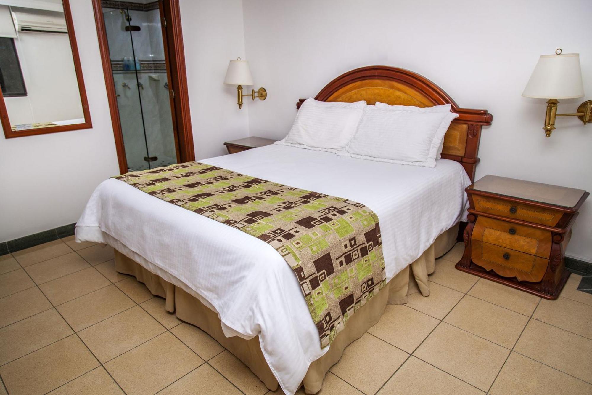 Hotel Casa Laureles Medellín Exteriör bild
